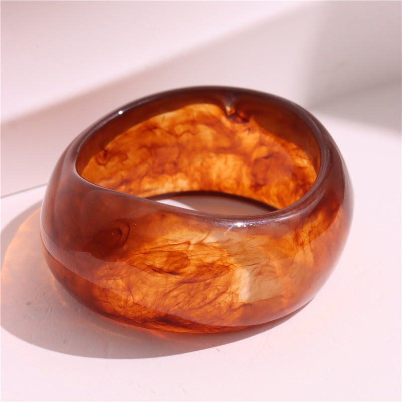 Wholesale Fashion Gradient Transparent Acrylic Shaped Resin Square Bracelet